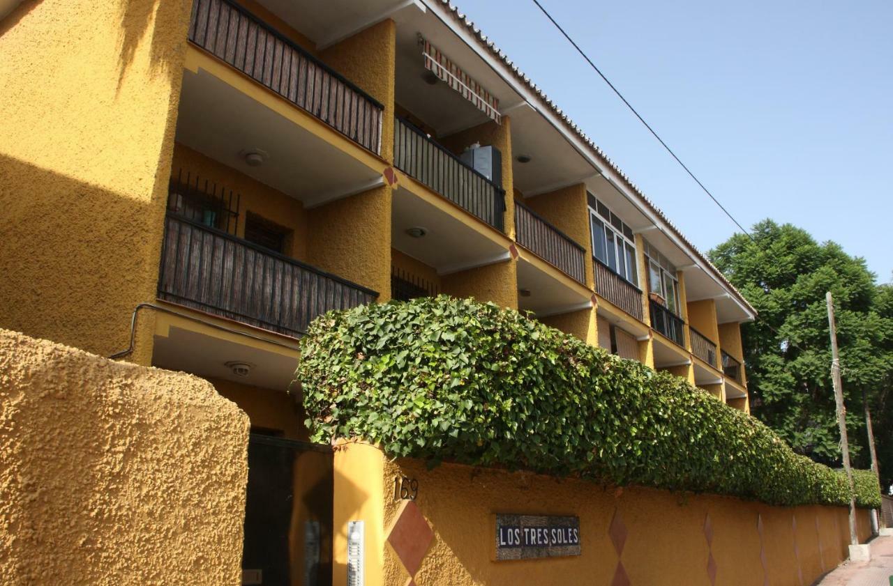 Apartamento Los Tres Soles Málaga Exteriör bild