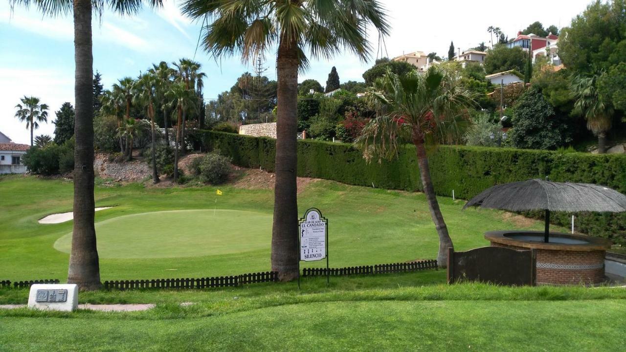 Apartamento Los Tres Soles Málaga Exteriör bild